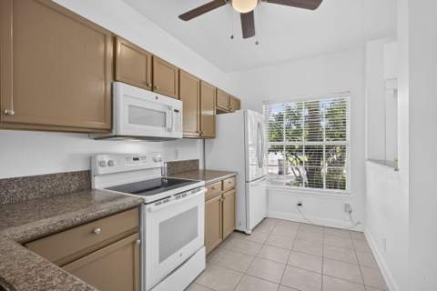 6932 Stoney Creek Circle, Lake Worth FL - photo 12 of 58