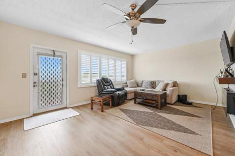 4087 Newport, Deerfield Beach FL - photo 7 of 28
