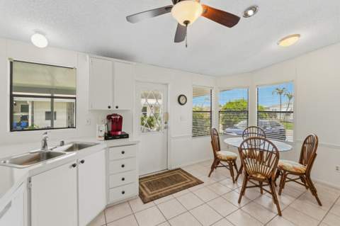 3179 Columbrina Circle, Port St. Lucie FL - photo 6 of 25