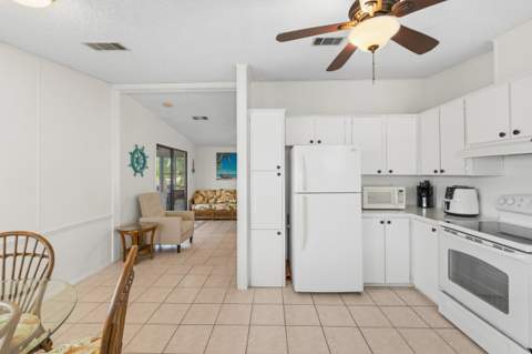 3179 Columbrina Circle, Port St. Lucie FL - photo 8 of 25