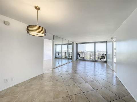 531 N Ocean Boulevard #1207, Pompano Beach FL - photo 8 of 45