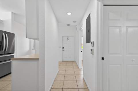 7775 Yardley Drive #314, Tamarac FL - photo 13 of 40