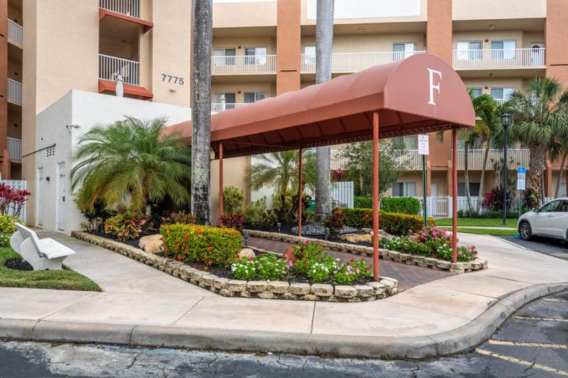 2 bedroom Condominium at 7775 Yardley Drive #314, Yardley Condominium F, Tamarac — photo 2