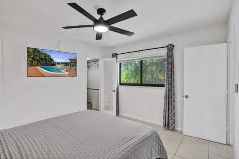3672 NW 18th Avenue, Oakland Park FL - photo 7 of 56