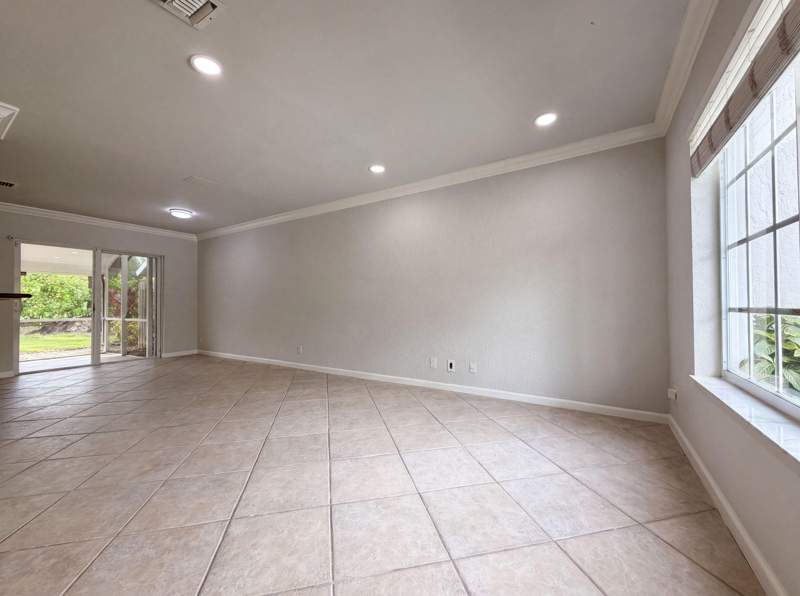 2 bedroom Townhouse at 1480 47th, Olympia & York Residential Plat, Deerfield Beach — photo 3