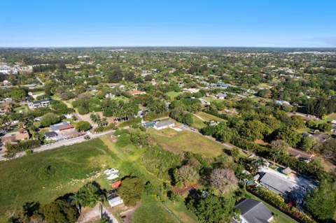 5400 SW 162nd Avenue, Southwest Ranches FL - photo 8 of 14