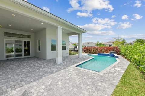 10005 Driftwood Way, Palm Beach Gardens FL - photo 20 of 41