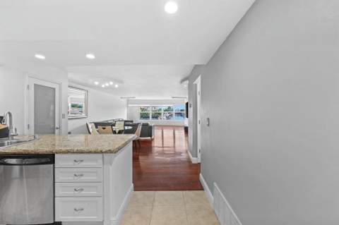 3121 NE 51st Street #204E, Fort Lauderdale FL - photo 24 of 60