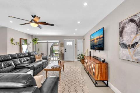 2070 NW 78th Avenue, Sunrise FL - photo 10 of 51