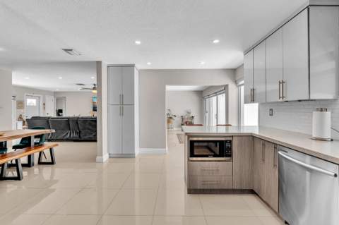 2070 NW 78th Avenue, Sunrise FL - photo 16 of 51