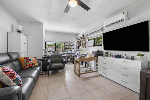 7945 Kismet Street, Miramar FL - photo 17 of 42