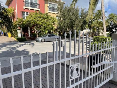 602 S Federal Highway #5, Lake Worth Beach FL - photo 14 of 15