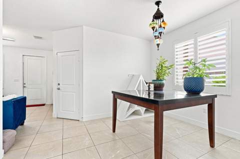 3000 King Palm Way, Riviera Beach FL - photo 8 of 49