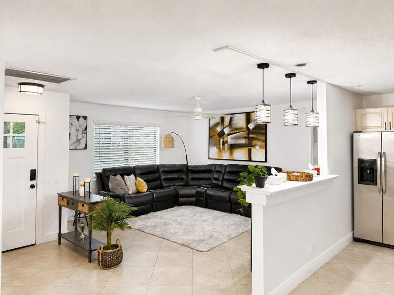 3 bedroom Single Family Residence at 3391 NW 97th Terrace, Welleby Unit 8, Sunrise — photo 5