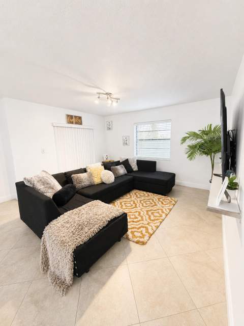 3391 NW 97th Terrace, Sunrise FL - photo 8 of 18