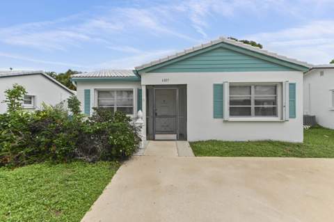 6805 NW 75th Court, Tamarac FL - photo 23 of 33