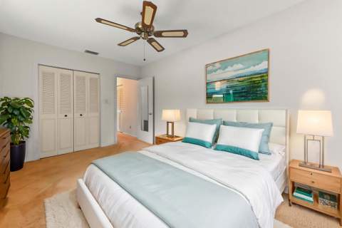 6805 NW 75th Court, Tamarac FL - photo 17 of 33