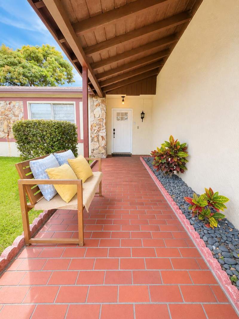 3 bedroom Single Family Residence at 3391 NW 97th Terrace, Welleby Unit 8, Sunrise — photo 4