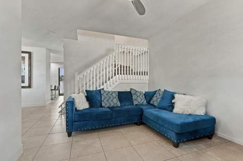 3000 King Palm Way, Riviera Beach FL - photo 6 of 49