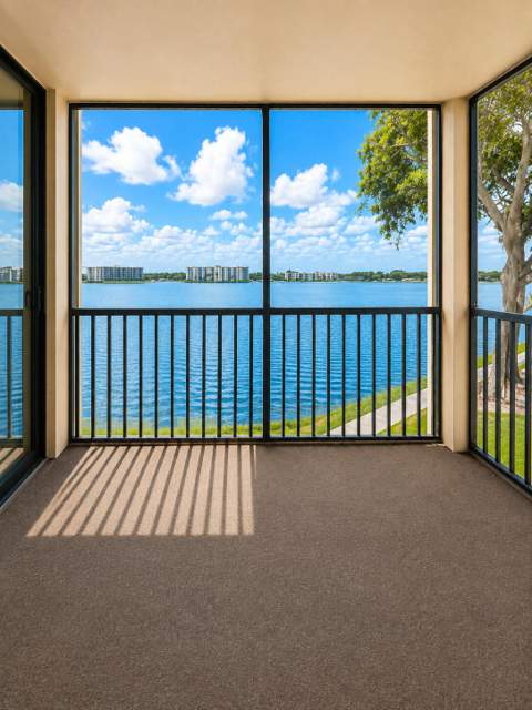 115 Lake Emerald Drive #210, Oakland Park FL - photo 19 of 42