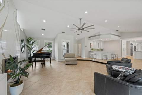13343 Doubletree Circle, Wellington FL - photo 11 of 71