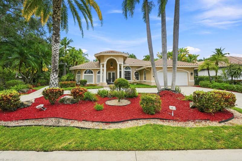 4 bedroom Single Family Residence at 11889 NW 12th Drive, Isles Addition, Coral Springs — photo 4
