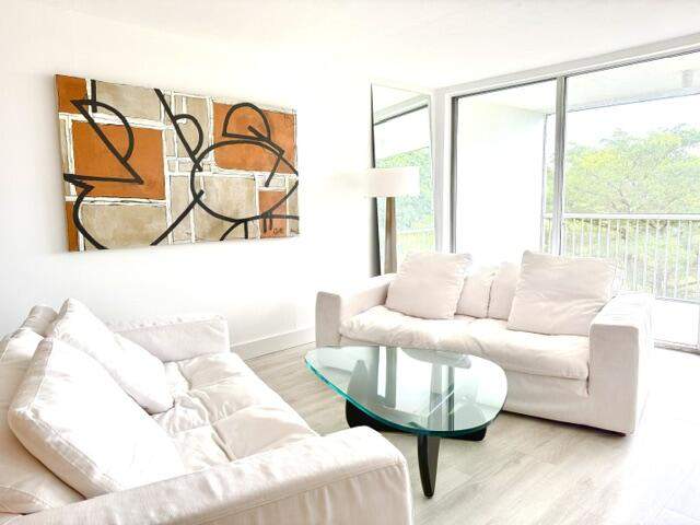 2 bedroom Condominium at 3080 N Course Drive #407, No 51 Palm-Aire Country Club, Pompano Beach — photo 4