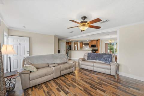 2802 SE Janet Street, Stuart FL - photo 6 of 33