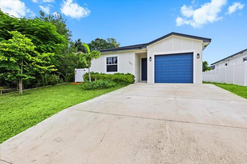 3 bedroom Single Family Residence at 200 Marie Drive, Southern Boulevard Pines, West Palm Beach — photo 5