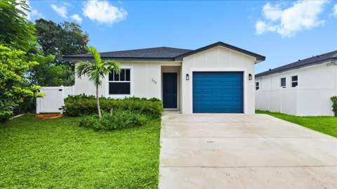 200 Marie Drive, West Palm Beach FL - photo 6 of 36