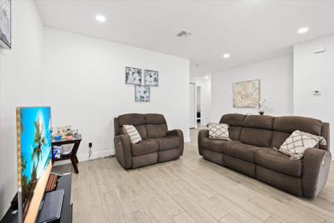 200 Marie Drive, West Palm Beach FL - photo 11 of 36