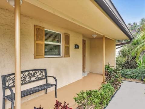 11 Forest Hills Lane, Boca Raton FL - photo 12 of 59