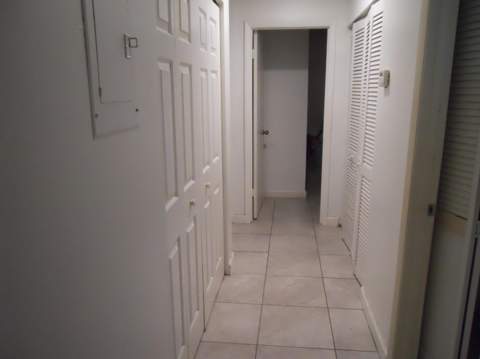 4774 Orleans Court #C, West Palm Beach FL - photo 11 of 28