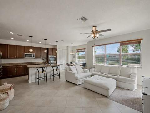 11316 SW Barton Way, Port St. Lucie FL - photo 10 of 60
