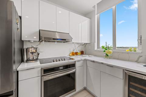 300 S Australian Avenue #907, West Palm Beach FL - photo 15 of 49