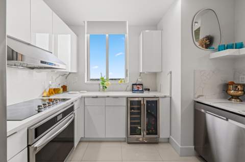 300 S Australian Avenue #907, West Palm Beach FL - photo 14 of 49