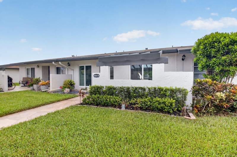2 bedroom Villa at 5810 Areca Palm #B, Palm Greens At Via Del Ray Condo II, Delray Beach — photo 2