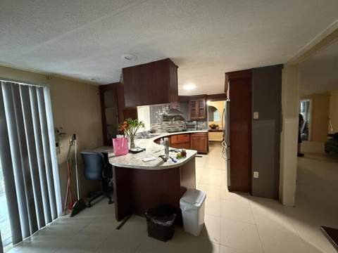 1817 Dolphin Place, Deerfield Beach FL - photo 13 of 27