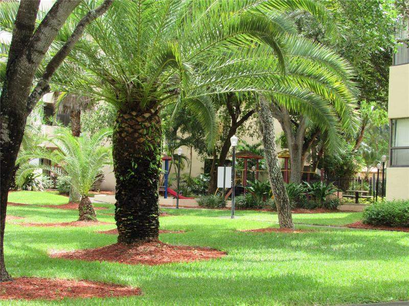 2 bedroom Condominium at 7451 NW 16th Street #104, Plantation Forest Condo, Plantation — photo 5
