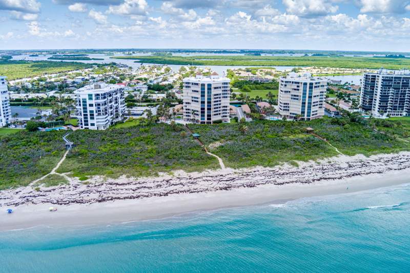 3 bedroom Condominium at 2900 N Highway #PH-B, THE ATRIUM ON THE OCEAN, A CONDOMINIUM, Fort Pierce — photo 2