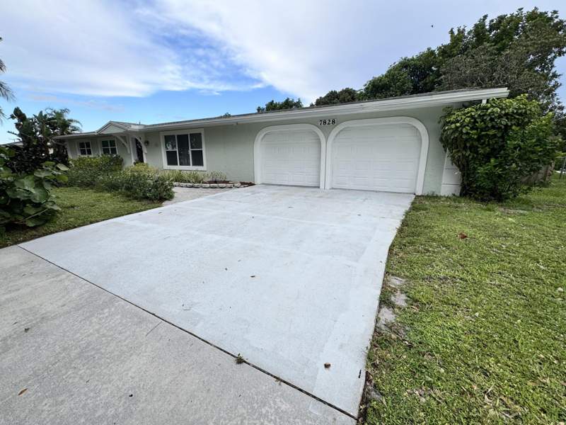 3 bedroom Single Family Residence at 7828 Saint Andrews Road, Palm Beach Natl Golf & Country, Lake Worth — photo 3