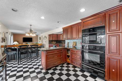 1726 Treehaven Court, Wellington FL - photo 7 of 38