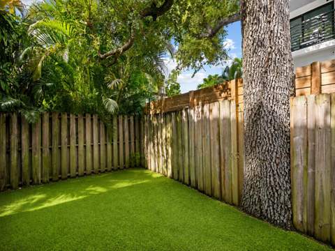 315 NE 15th Avenue, Fort Lauderdale FL - photo 7 of 26