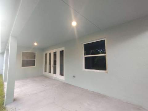 662 NE Waverly Terrace, Jensen Beach FL - photo 13 of 15