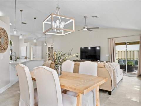 237 Moccasin Trail, Jupiter FL - photo 11 of 39