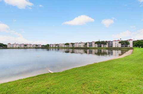 14111 Royal Vista Drive #407, Delray Beach FL - photo 18 of 72