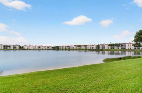 14111 Royal Vista Drive #407, Delray Beach FL - photo 20 of 72