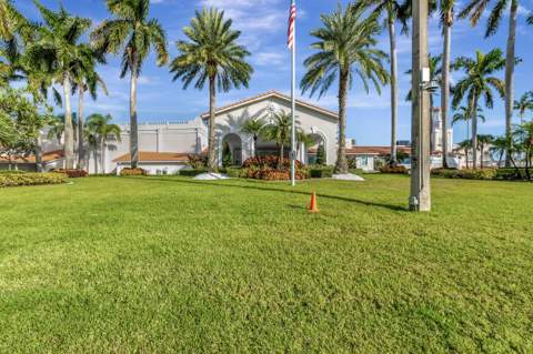 14111 Royal Vista Drive #407, Delray Beach FL - photo 23 of 72
