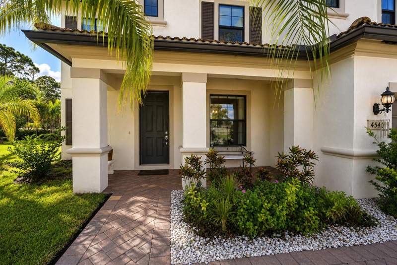 4 bedroom Single Family Residence at 4540 SW Scrub Pine Terrace, Sand Trail (Aka Copperleaf), Palm City — photo 2