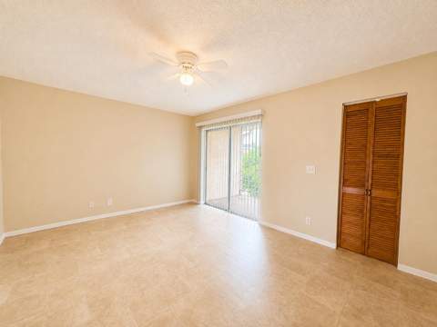 555 Purdy Lane #Unit 309, Palm Springs FL - photo 17 of 28